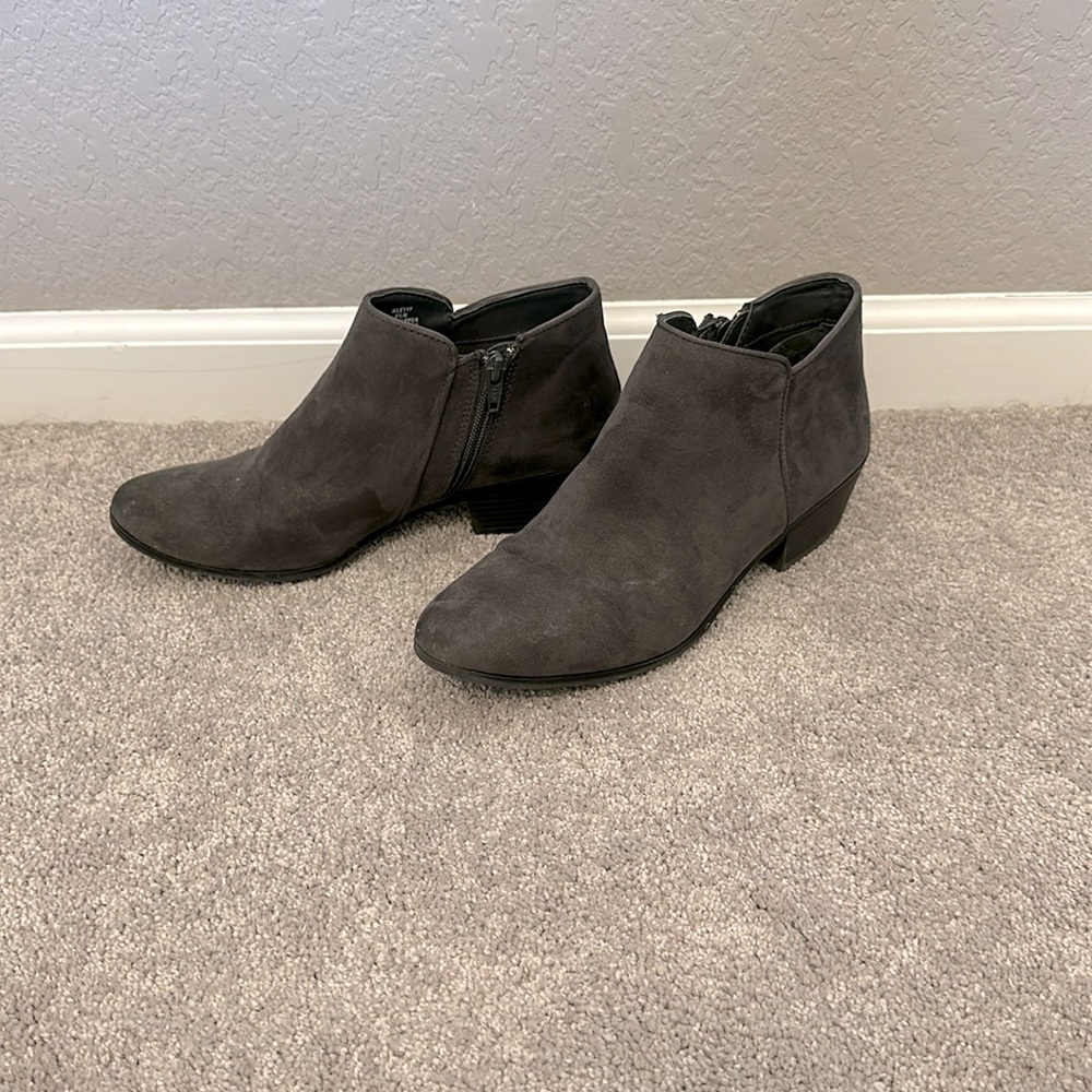 Style & Co gray booties